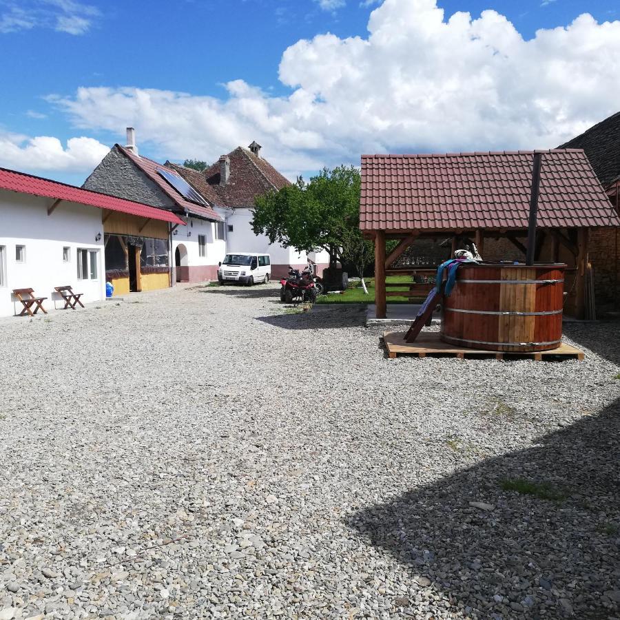 Casa Din Barcut Guest House Luaran gambar