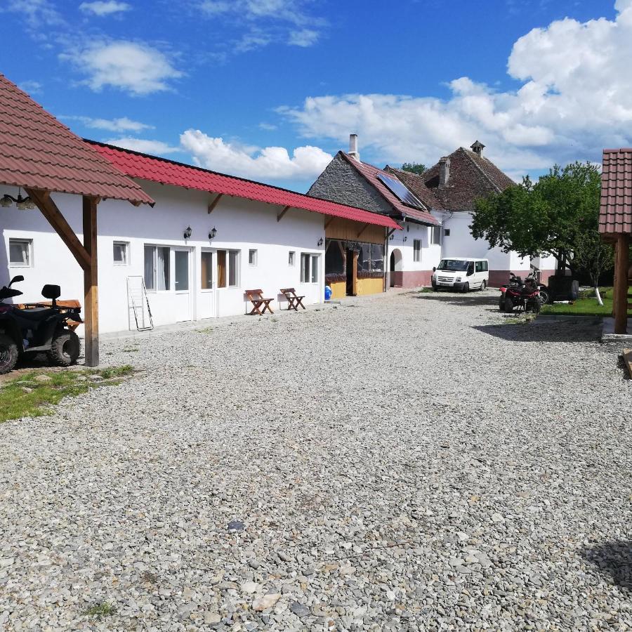 Casa Din Barcut Guest House Luaran gambar