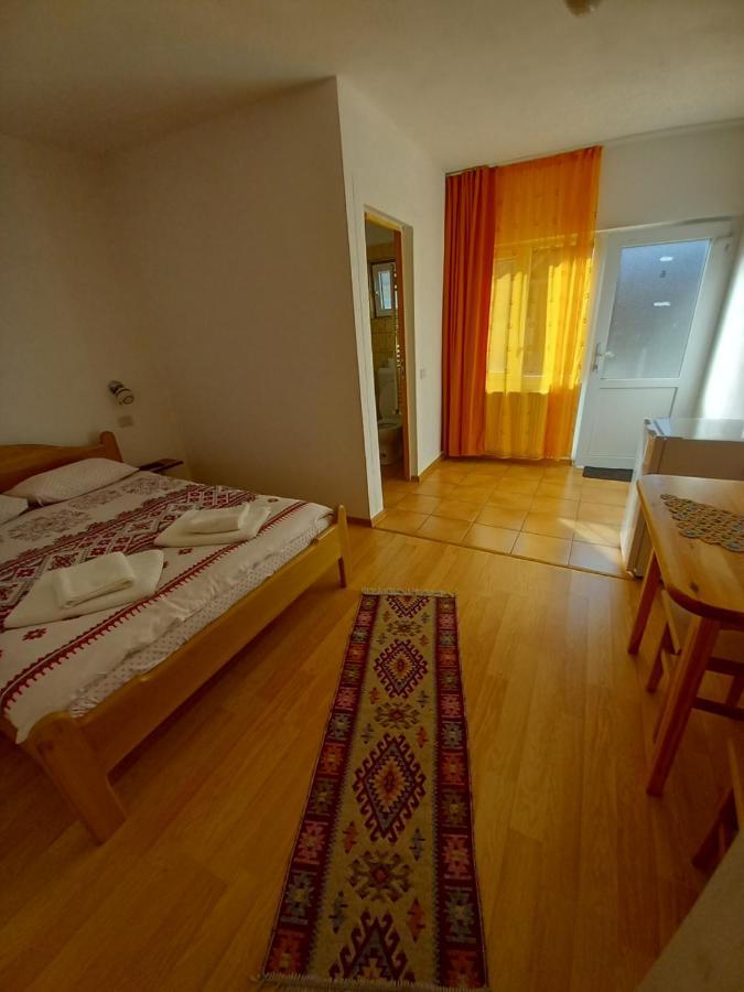 Casa Din Barcut Guest House Luaran gambar
